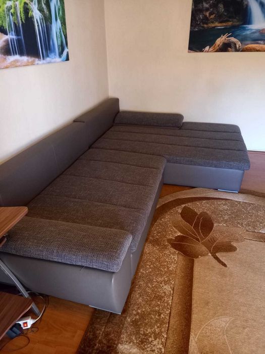 Vand coltar extensibil cu lada de depozitare pentru sufragerie