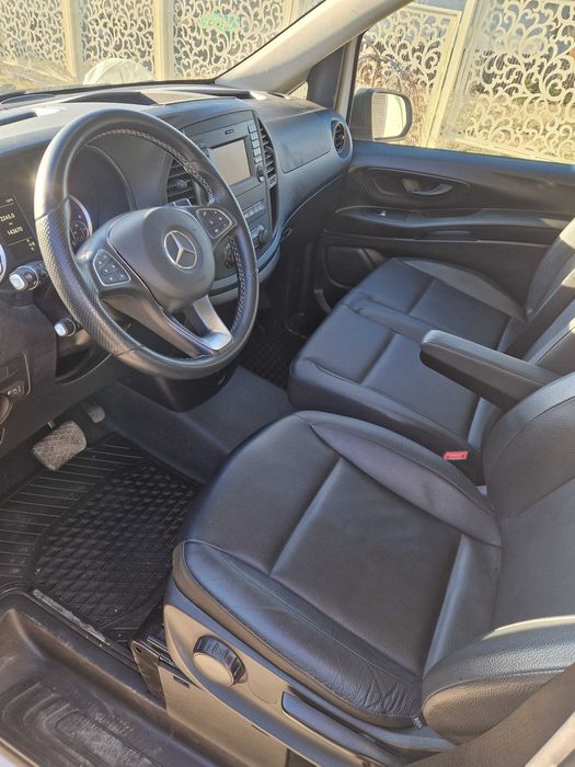 Vând Mercedes-Benz Vito 2020 automat