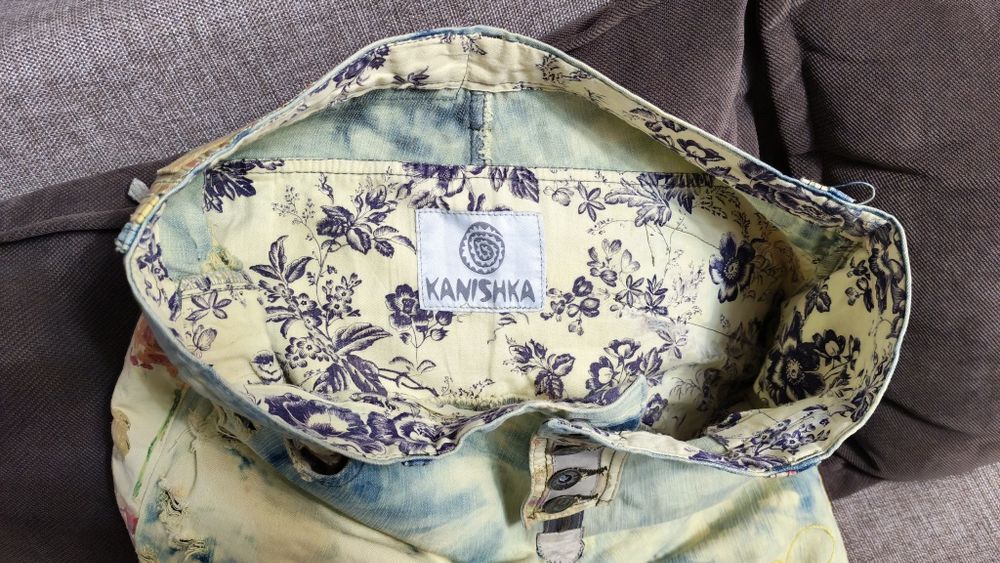 Хиповые джинсы от Канишки. Размер 48-50.