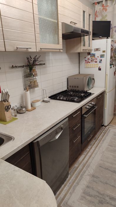 Продам кухонный гарнитур