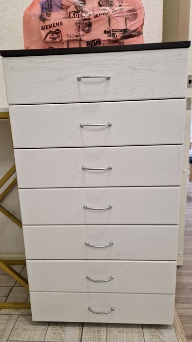 Комод в хорошем состоянии