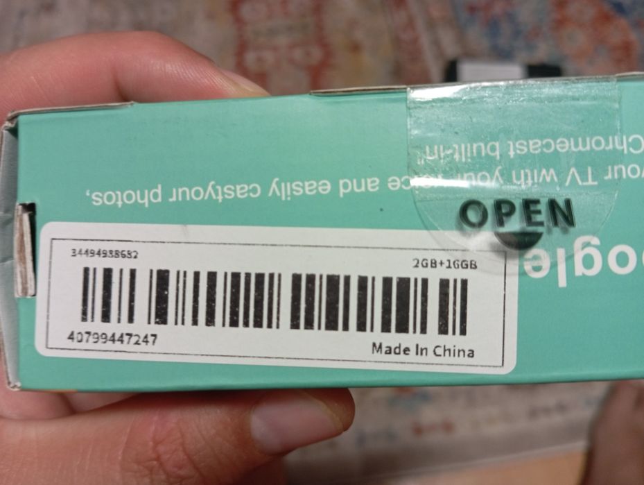 Android 14 smart tv box 2025 voice remote control