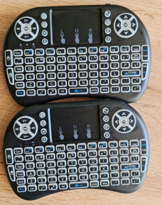 2 tastaturi pentru tv+ 1 încarcator fast charger Maxxter