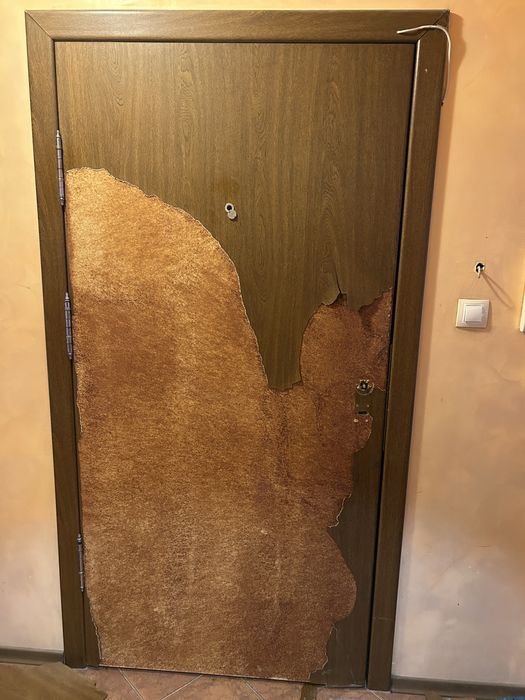 Професионално облепяне на врати кухни и мебели