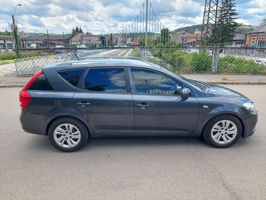 KIA Ceed 2010 — imagine 3