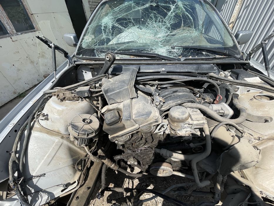 Продам авто под востановление