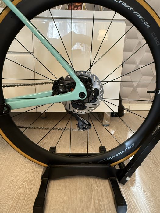 Cursiera Bianchi Specialissima di2 2025 Dura Ace 12V