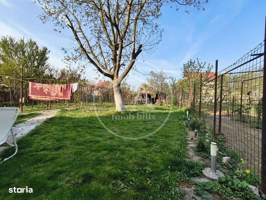 Casa de vânzare cu 6 camere in Episcopia, Bihor