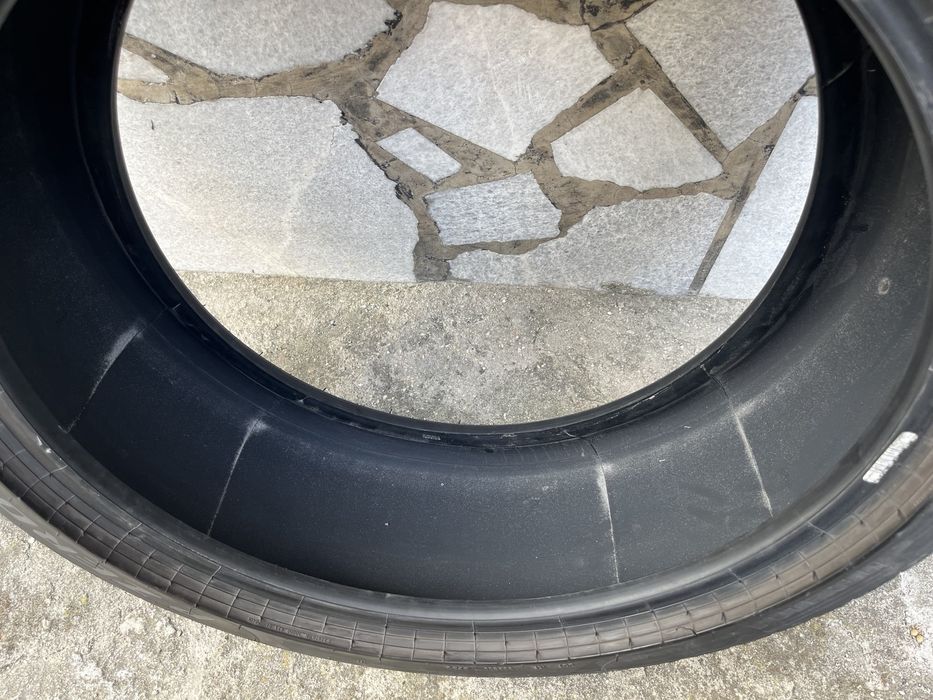 1бр. гума 245/40/19  Pirelli PZERO Winter