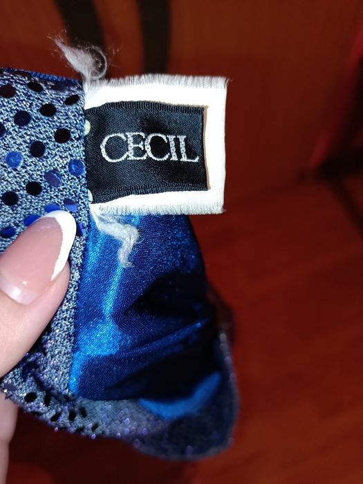 Fusta fete cu paiete