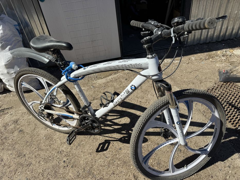 Продам велосипед  3шт