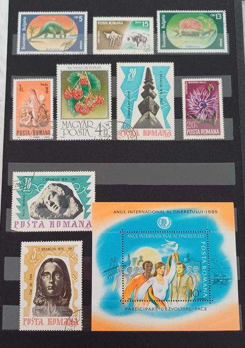 Colecție de 500+ de timbre – anii ’60–’90 – vândută integral