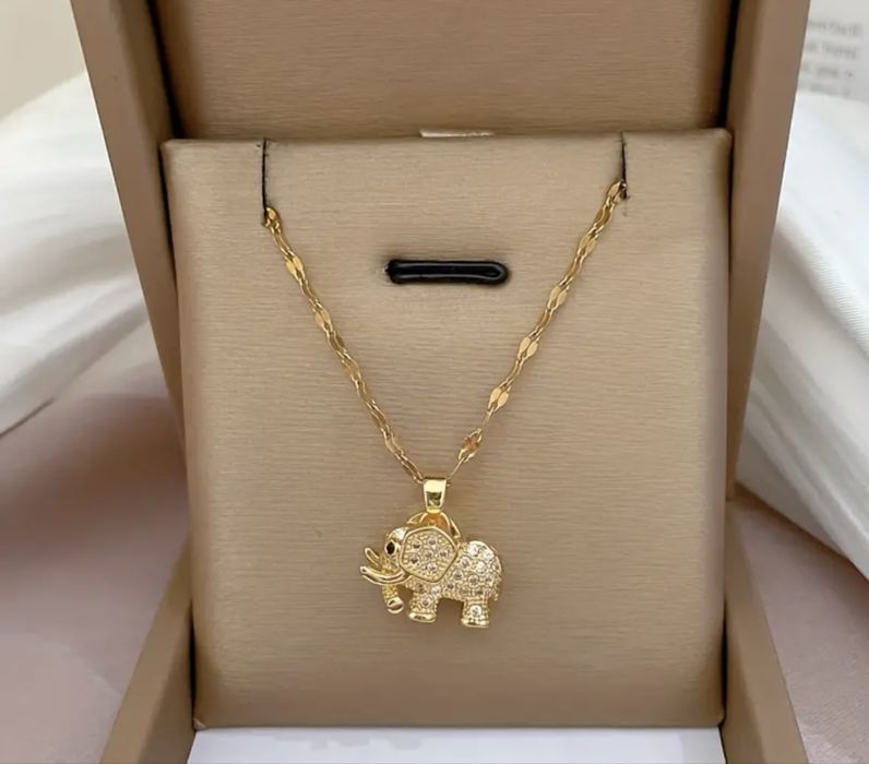 Колие за късмет ( Слонче ) с 18к златно покритие