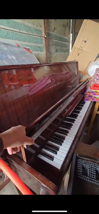 Продается пианино