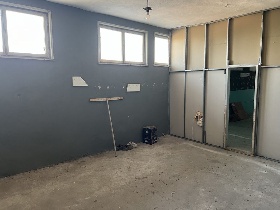 Продава се Промишлена сграда в Пазарджик, Промишлена зона - 440 кв.м за 330 €/кв.м - Снимка #11