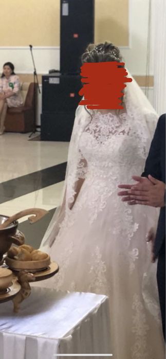 Свадебное платье