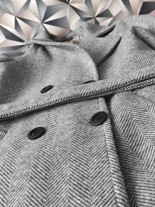 срочно продам пальто, теплое, S