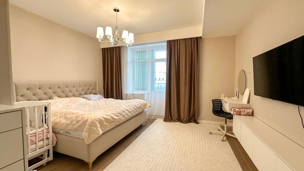 4-х ком в доме Гаку, Владислав ИмпериЯ