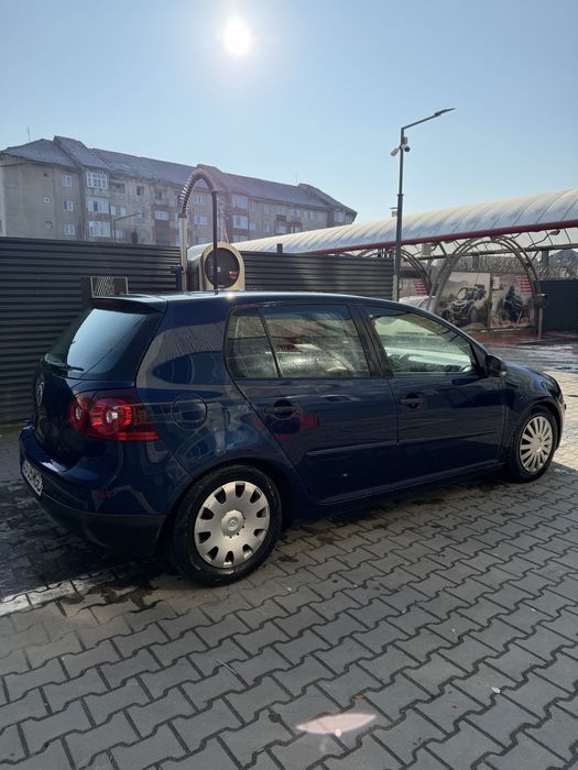 Volkswagen Golf VW 5 1.6 MPI