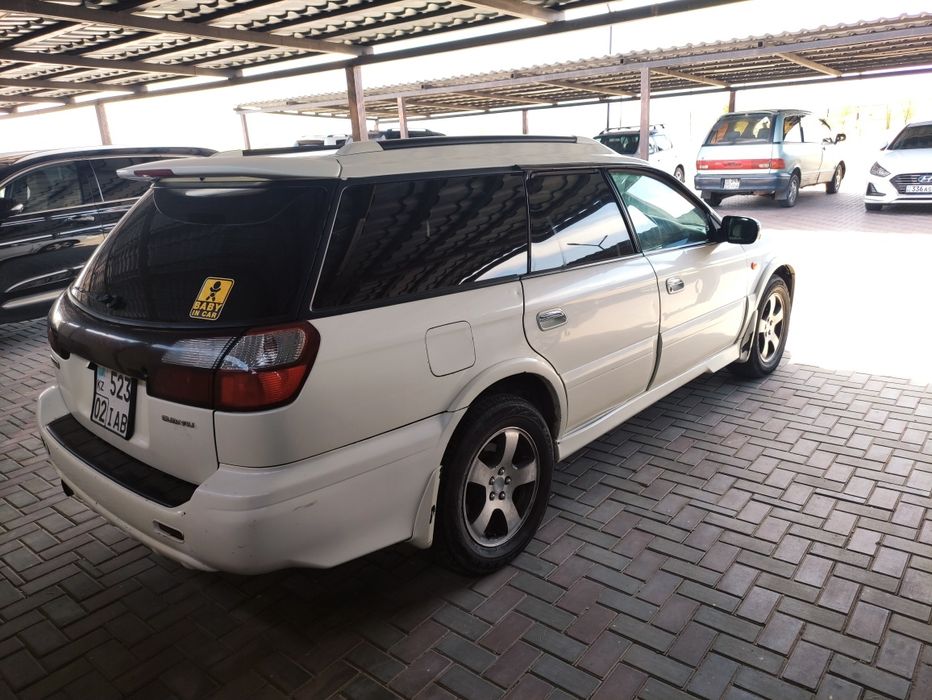 Subaru Outback 2002 Субару Аутбак