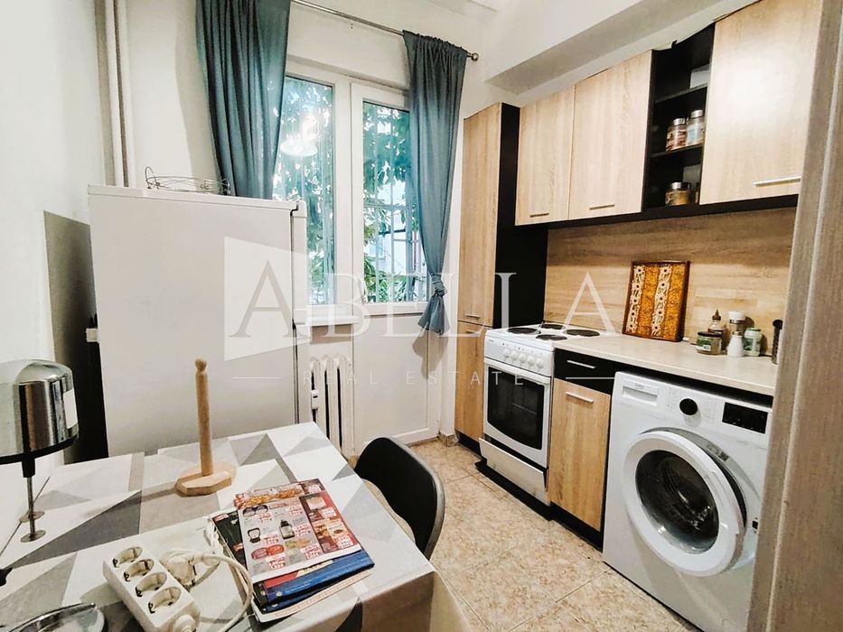 2-стаен в София-Център площ 65 цена 495