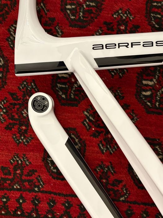 Cadru NOU (0 km) carbon Storck Aerfast Pro ciclist 160-172, rim brake