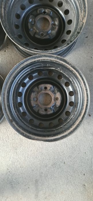 Диски 4шт R14 4×114.3 ET35 5J