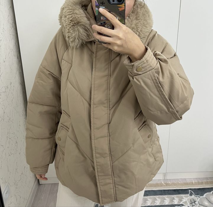 Женская куртка.