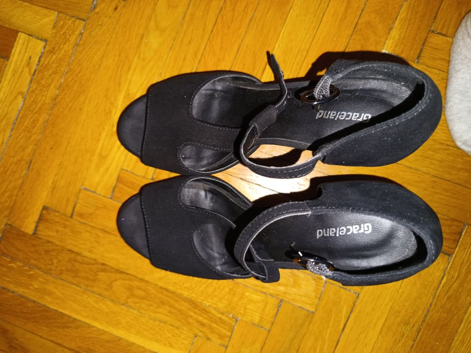 Pantofi dama decupați in fata 38