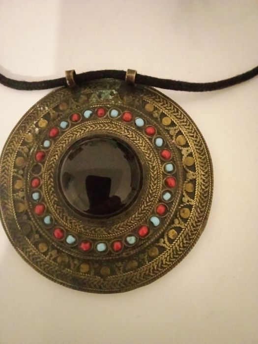 Продам старинное украшение