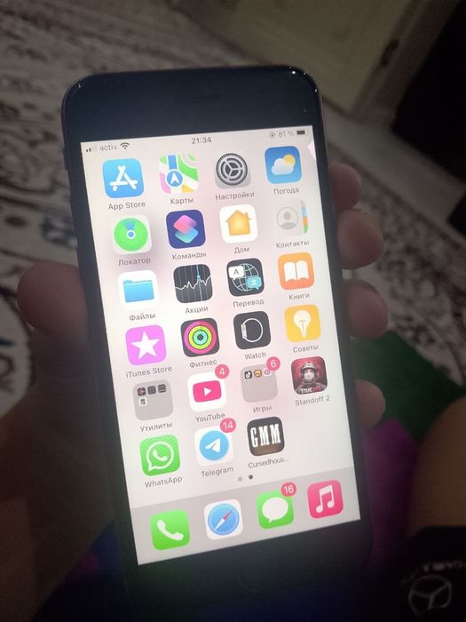 iPhone se 2 gen 2020 хорошом виде