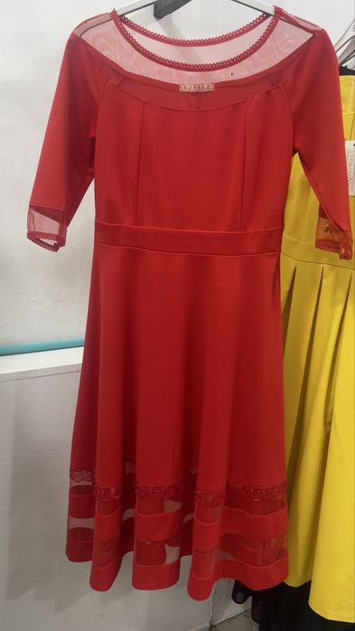 Продам Платье 46 размера. Подойдет на 48 р.