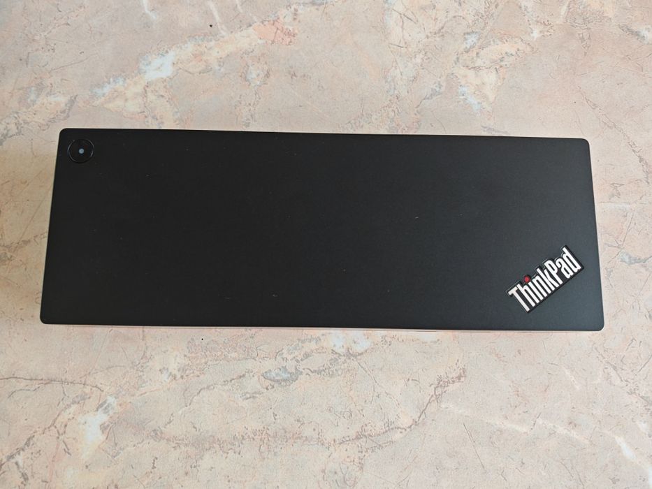 Докинг станция Lenovo thinkpad universal Thunderbolt 4 Dock
