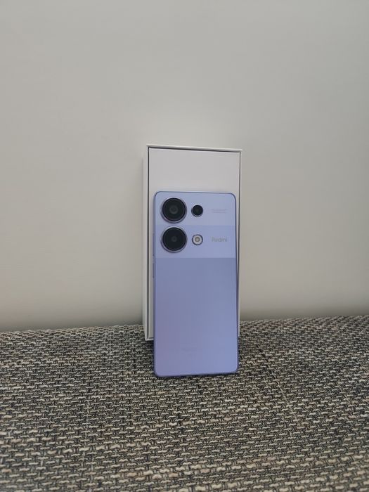 Продавам Redmi Note 13 pro