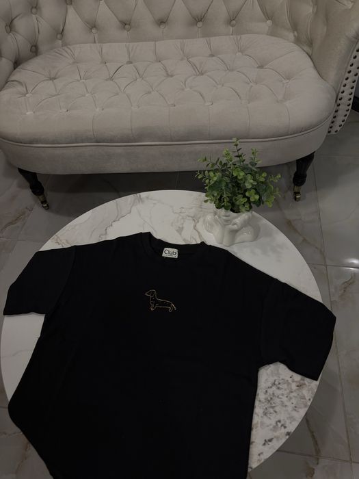 Oversized тениска с бляскав детайл