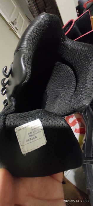 Продам берцы, зимние,  демисезонные