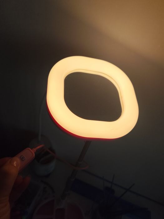 Преносимо (прибиращо се) LED Огледалоо