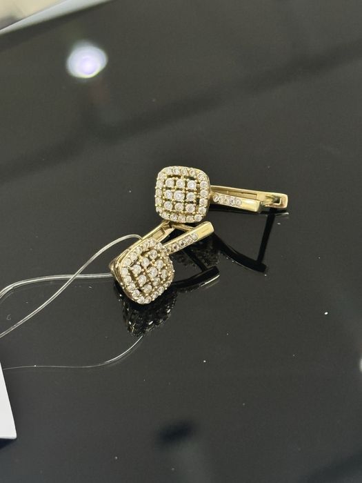 Золотые серьги Kaspi 0/0/12 Kaspi Red 31-192 ТехноАлтын