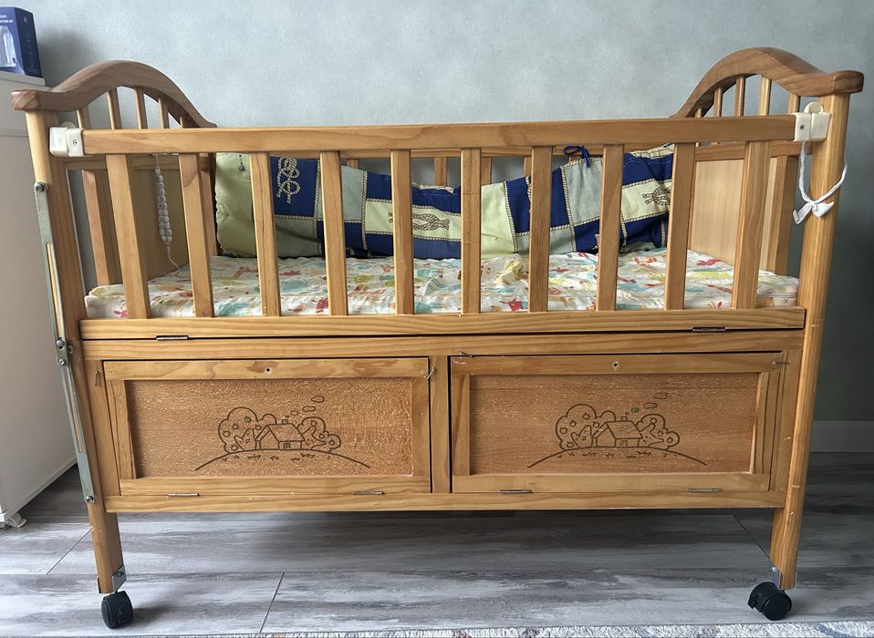 Продам детскую кровать