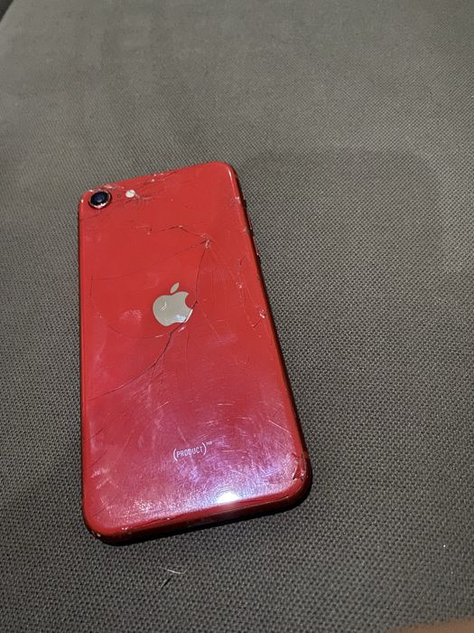 Продам iPhone SE 2020 64GB!