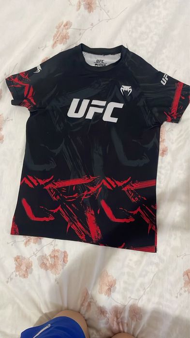 UFC рашгард хороший для мма