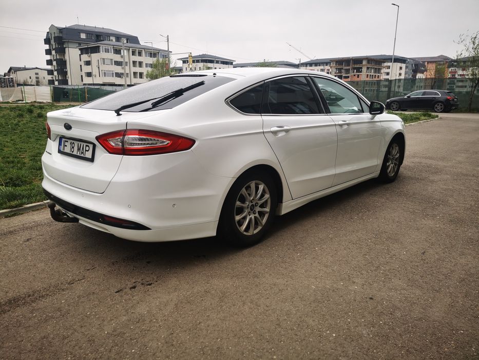 Ford mondeo mk5 2015, motor 1.6 ,7100 euro