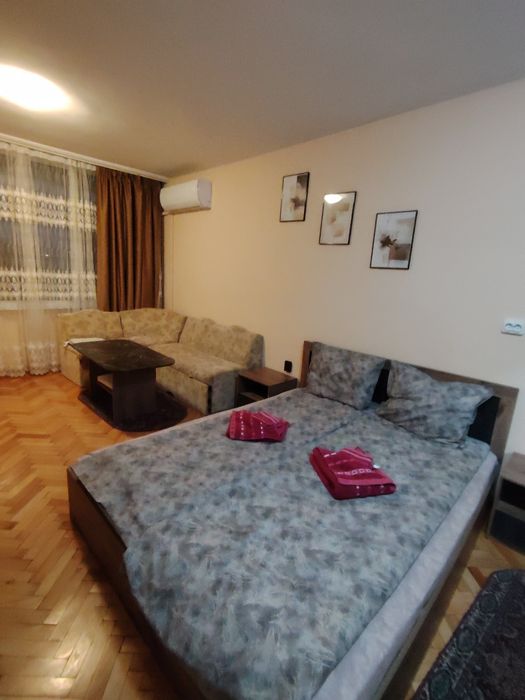 Нощувки в двустаен апартамент