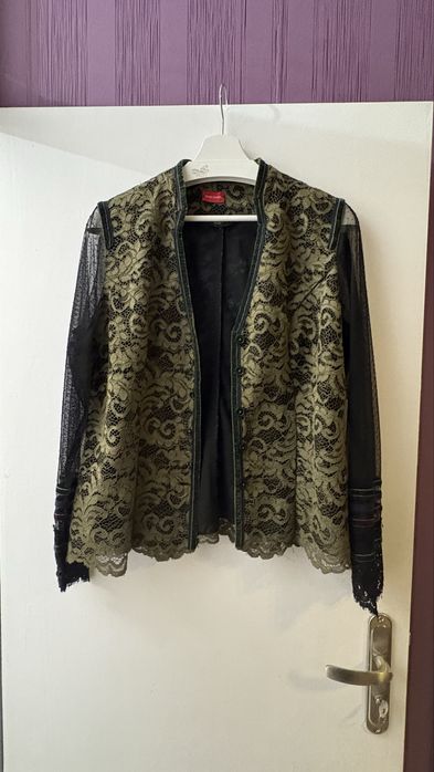 Дизайнерски елек Armani/Galinel р-р 48 ново