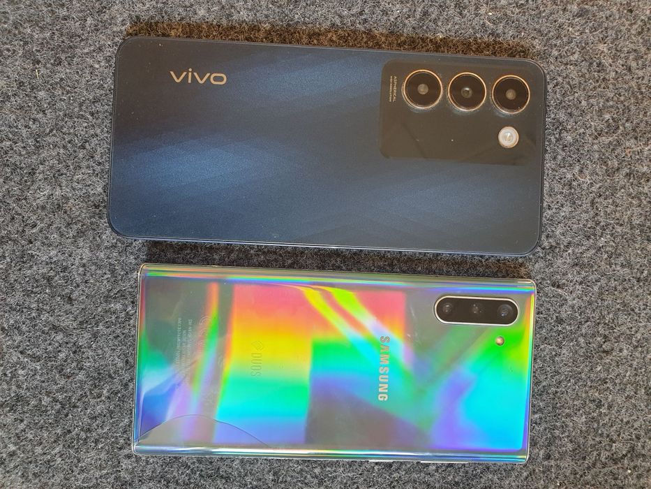 Samsung Galaxy Note 10 VIVO Y30 Late