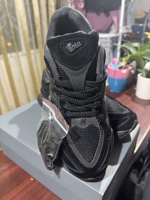 Adidasi new balance nr 42