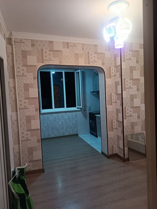 Продаётся квартира 3/2/5 Сергели-1