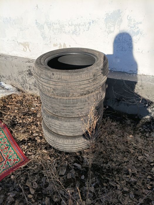 Продам шины 4 шт
