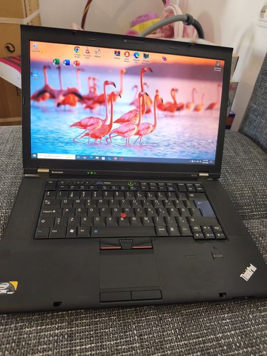 Laptop gaming școală Lenovo i7 Ram 16Gb video 4Gb ssd Win 10 ROBLOX GTA CSGO OFFICE