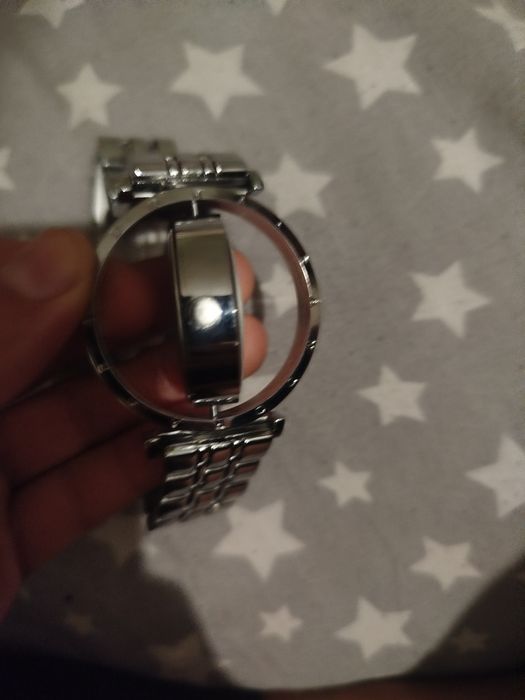 продам часы от Pandora